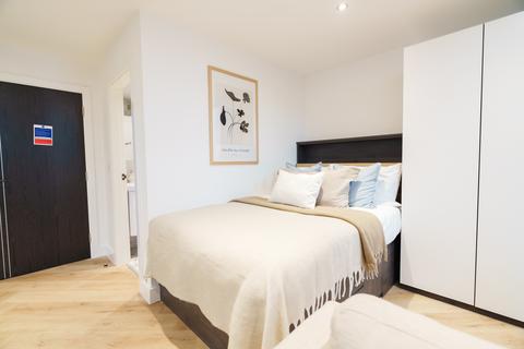Studio to rent, Apt LG07, Churchill House Residence, 17 Wellington Street LS1