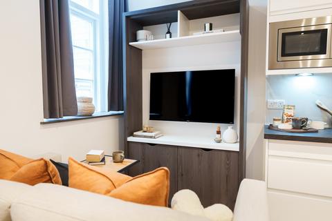 Studio to rent, Apt LG07, Churchill House Residence, 17 Wellington Street LS1