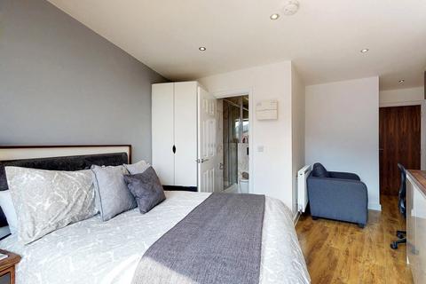 Studio to rent, Apt 5, Ribbon Residence, 11 Woodhouse Square LS3