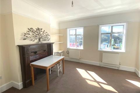 3 bedroom maisonette to rent, Park Parade, Gunnersbury Avenue, Ealing, W3