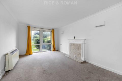 undefined, Galsworthy Road, Kingston Upon Thames KT2