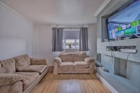 2 bedroom flat for sale, Birrens Road, Motherwell ML1