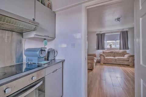 2 bedroom flat for sale, Birrens Road, Motherwell ML1
