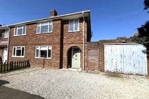 2 Cecil Close, Chessington, KT9 1PB