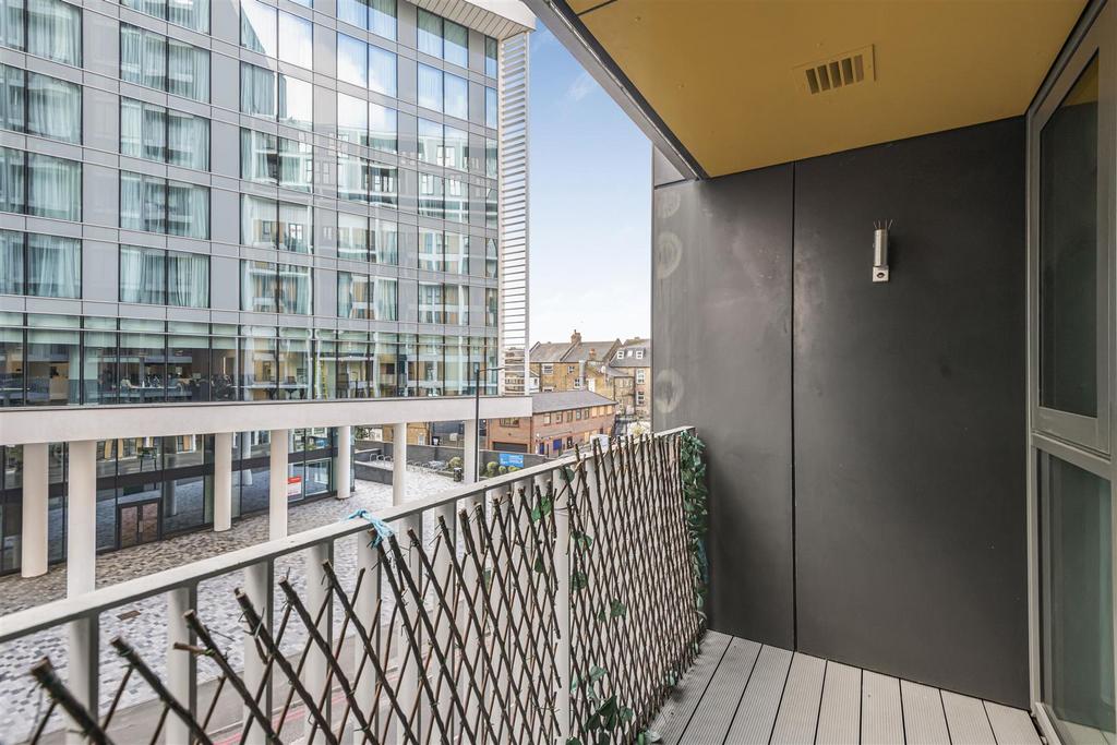 13 49936.jpg