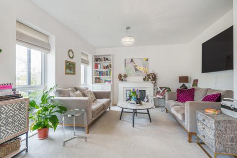 2 Lime Grove, Arborfield Green, Reading, RG2 9GP