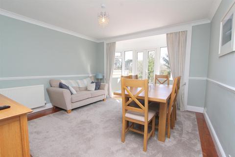 5 Harbury Road, Carshalton, SM5 4LA