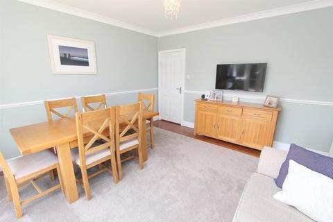 5 Harbury Road, Carshalton, SM5 4LA