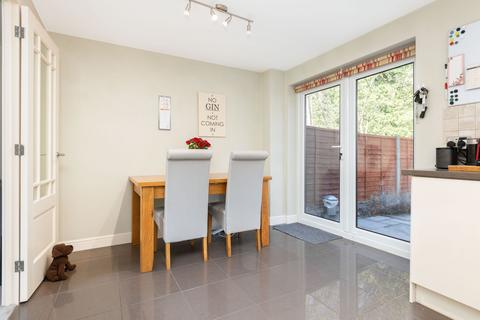 78 Millstream Close, Hitchin, SG4 0DB