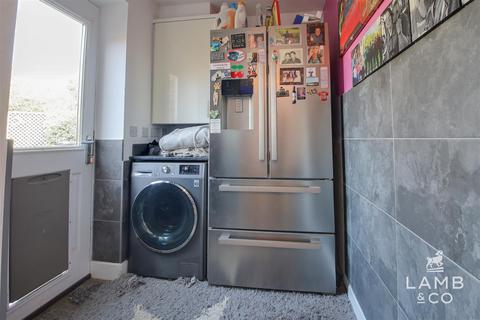 23 Cleave Close, Clacton-on-sea, CO16 8GQ