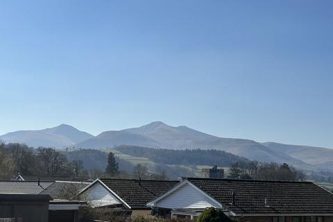 44 Beech Grove, Brecon, LD3 9EY