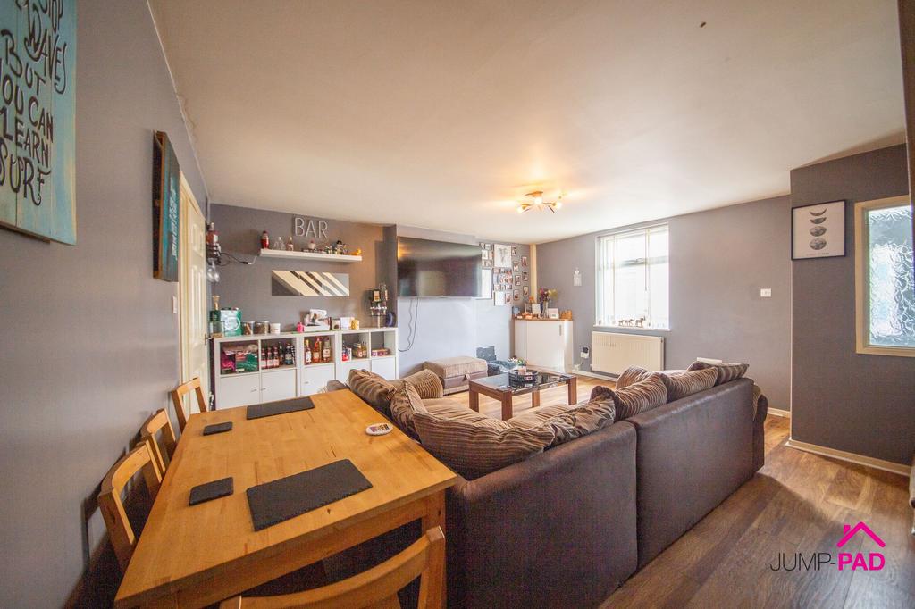 Living / Dining room