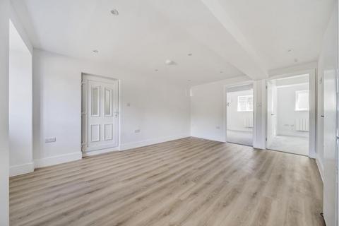 undefined, Kidlington,  Oxfordshire,  OX5