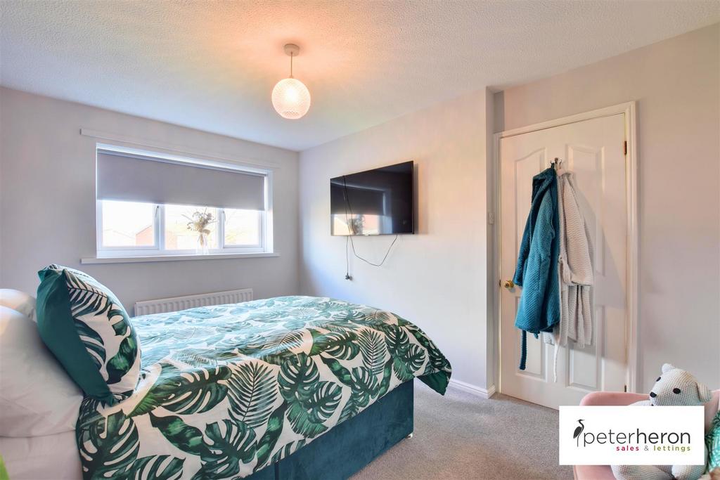 Bedroom 1 (front)
