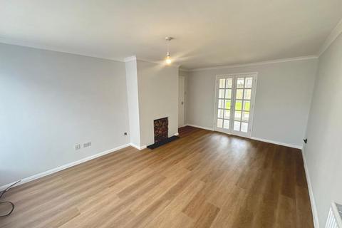 undefined, Fairfield Close, Olney, MK46