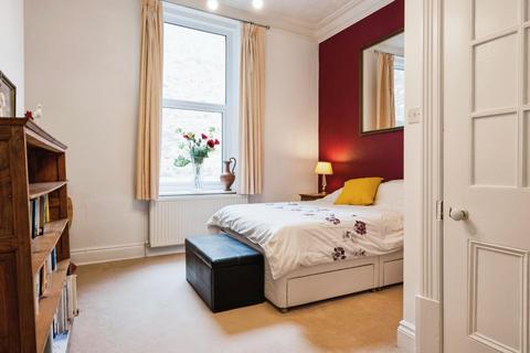 3 bedroom apartment for sale, The Crescent, Filey