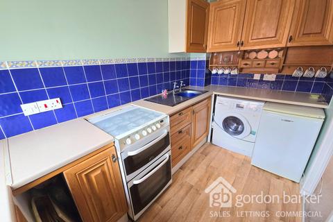 15 Chickerell Close, Bournemouth, BH9 3QX