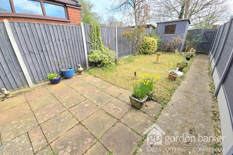 15 Chickerell Close, Bournemouth, BH9 3QX