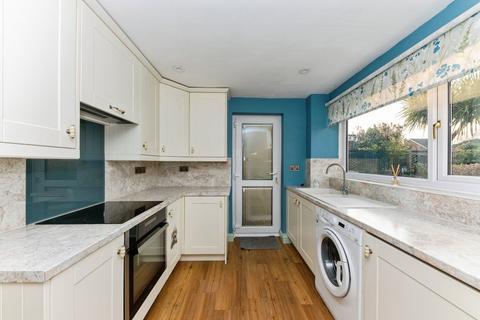 14 Ainsworth Road, Immingham, DN40 2BJ