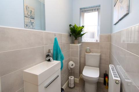29 Flint Grove, Stourbridge, DY8 4BZ
