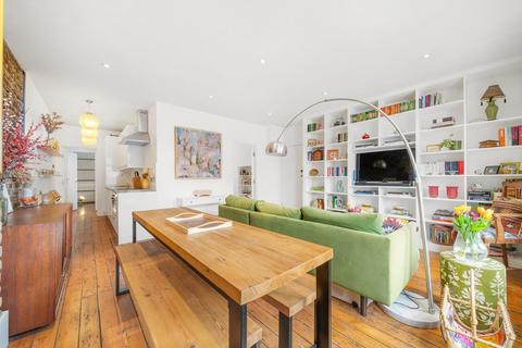 2 bedroom flat for sale, Connaught Mansions, SW9