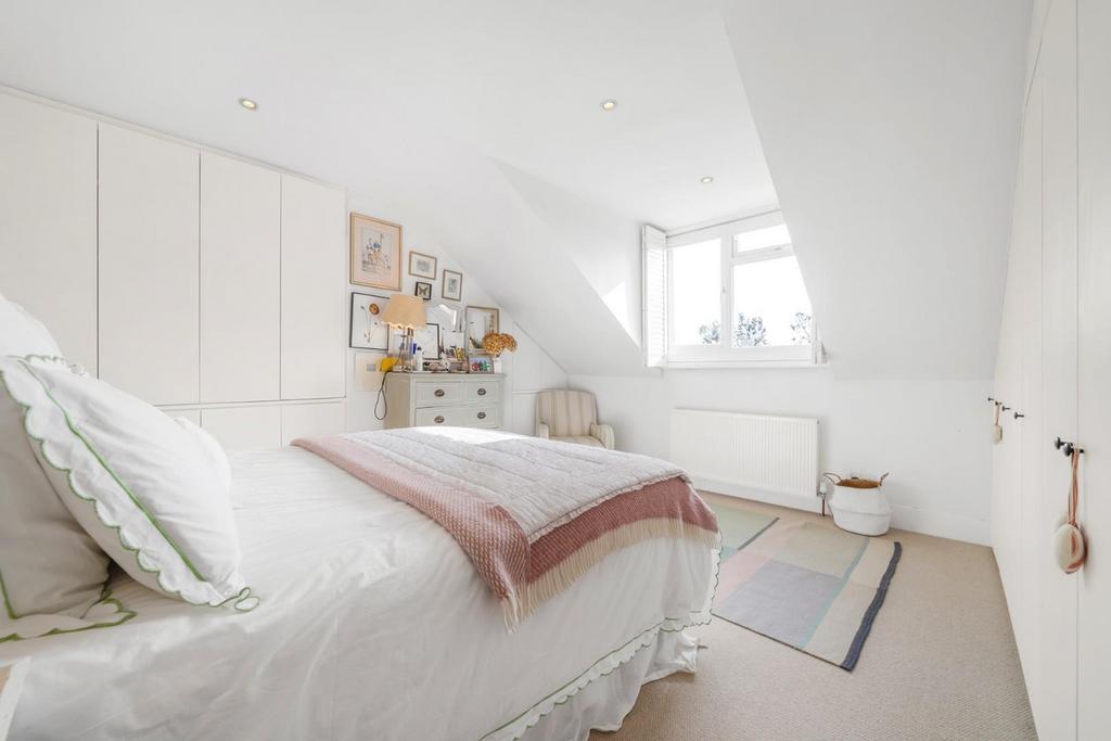 Bedroom.jpg