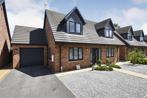 4 Bramble Close, Willerby, Hull, HU10 6FU