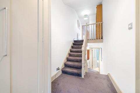 2 bedroom flat for sale, Brading Road, SW2