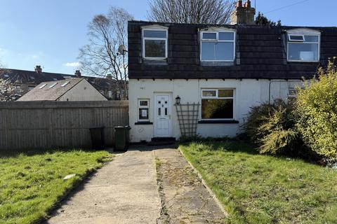 2 bedroom semi-detached house to rent, , Bradford, West Yorkshire, BD3