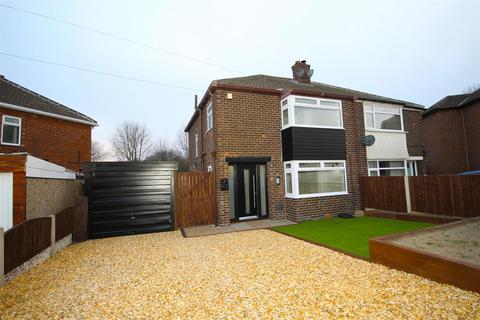 3 bedroom semi-detached house for sale, Lynwood Close, Streethouse, Pontefract