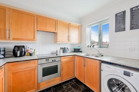 7 Rembrandt Court, Epsom, KT19 0SB