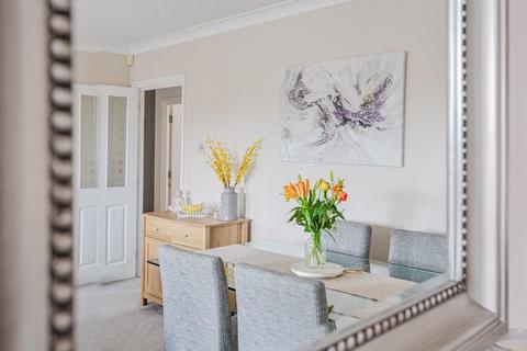 7 Rembrandt Court, Epsom, KT19 0SB