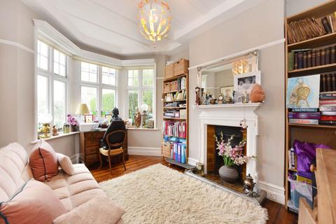 31 Amherst Road, London, W13 8LX
