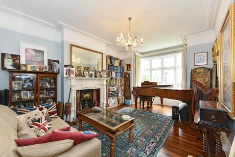 31 Amherst Road, London, W13 8LX