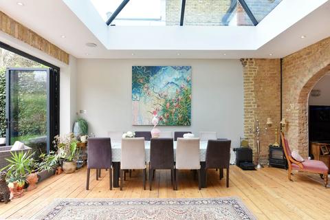 31 Amherst Road, London, W13 8LX