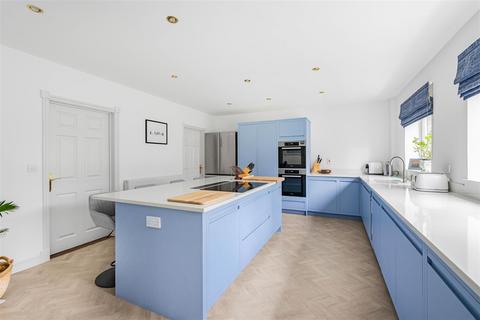 8 Lime Close, Burwell, Cambridge, CB25 0JR