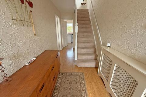 3 bedroom semi-detached house for sale, Mayhurst Road, Hollywood, B47 5QG