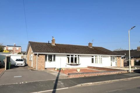 3 bedroom semi-detached bungalow for sale, Farm Grove, Newport