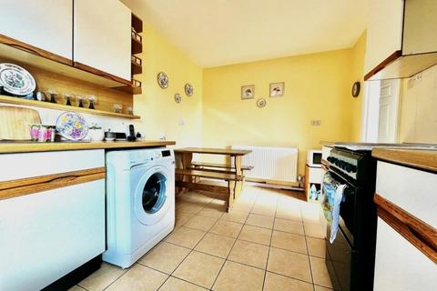 3 bedroom semi-detached bungalow for sale, Farm Grove, Newport