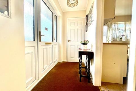 3 bedroom semi-detached bungalow for sale, Farm Grove, Newport
