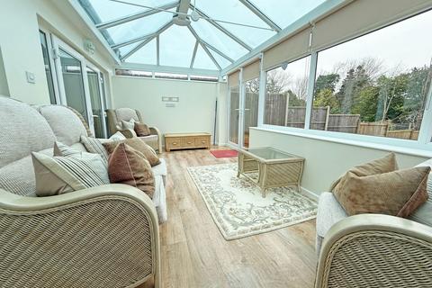 2 bedroom semi-detached bungalow for sale, Fenton Road, Hollywood, B47 5LS