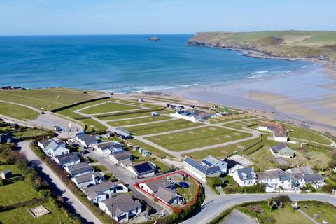 4 bedroom detached bungalow for sale, Polzeath, PL27