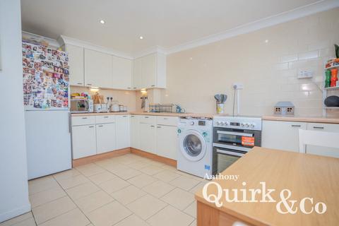 6 South Road, South Ockendon, RM15 6NU