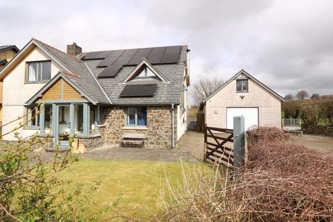 4 bedroom detached house for sale, Penegoes SY20