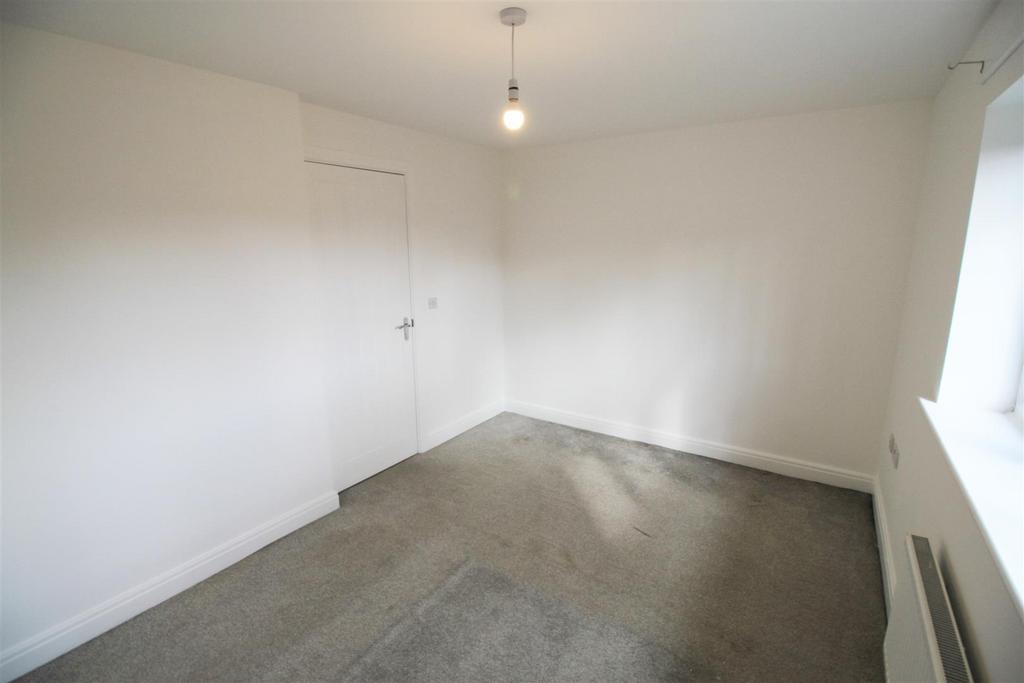 Bedroom...jpg