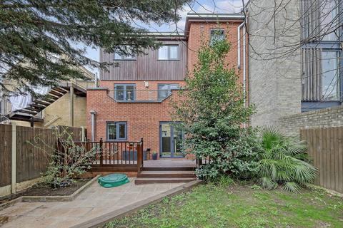 undefined, Sprowston Mews, London E7