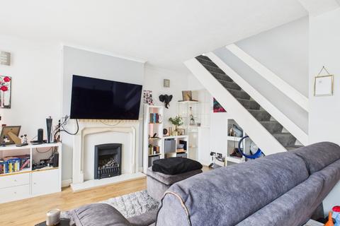 101 Strongbow Crescent, Eltham, London, SE9 1DW