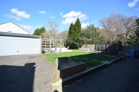 91 Greenhayes, Broadstone, BH18 8LZ