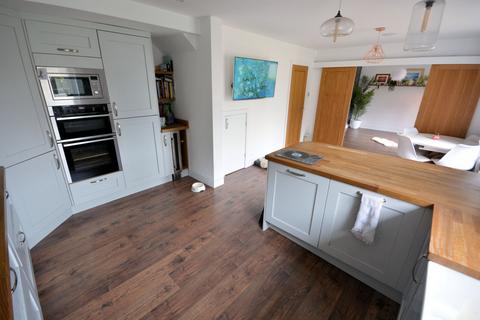 91 Greenhayes, Broadstone, BH18 8LZ