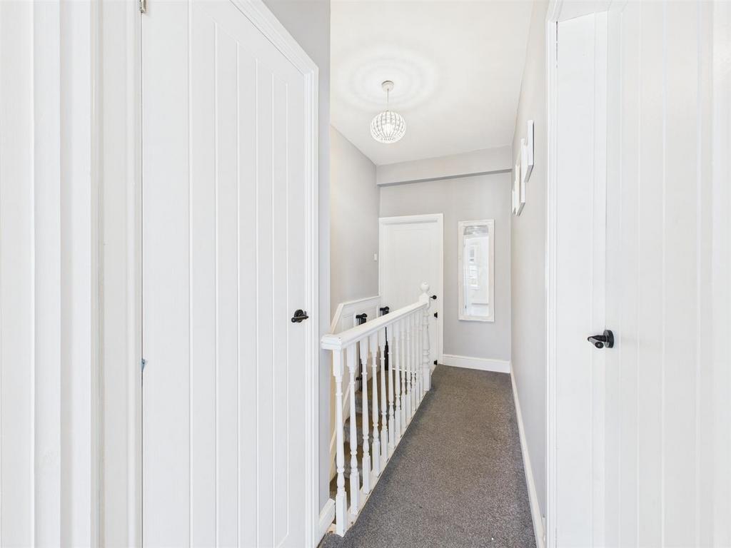 CAM02295 G0-PR0181-STILL018.jpg